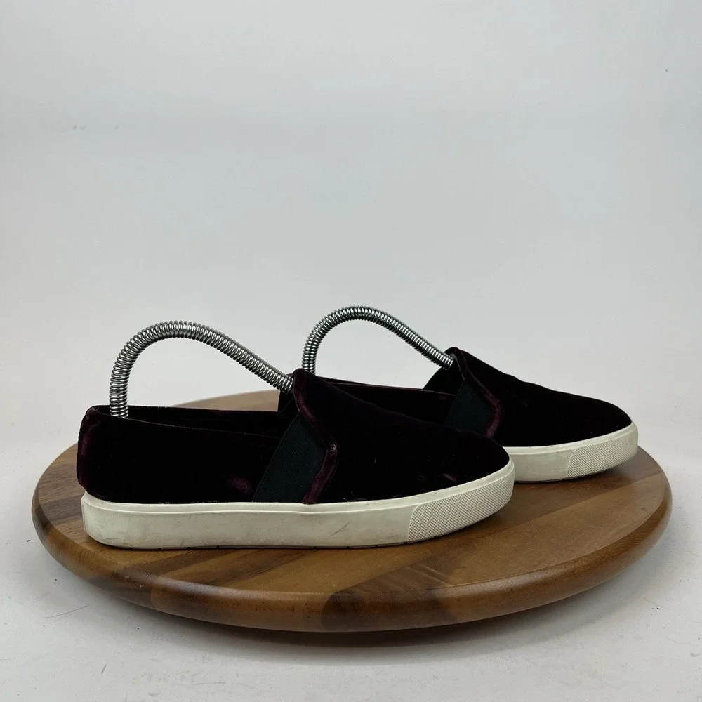 Womens Vince Blair Purple Velvet Casual Slip On Low Sneakers Shoes‎ Size 6.5 M